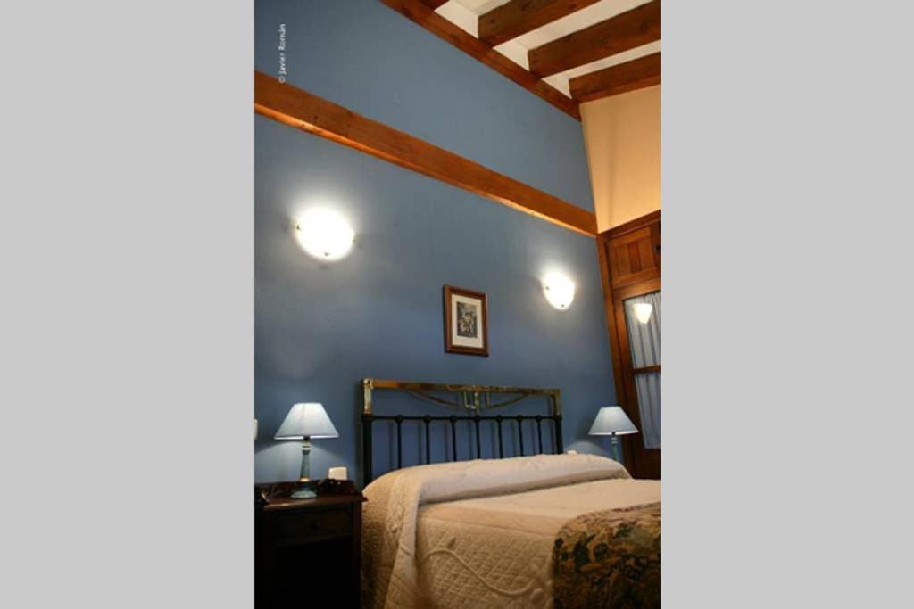 Casa Del Portalon Holiday home *